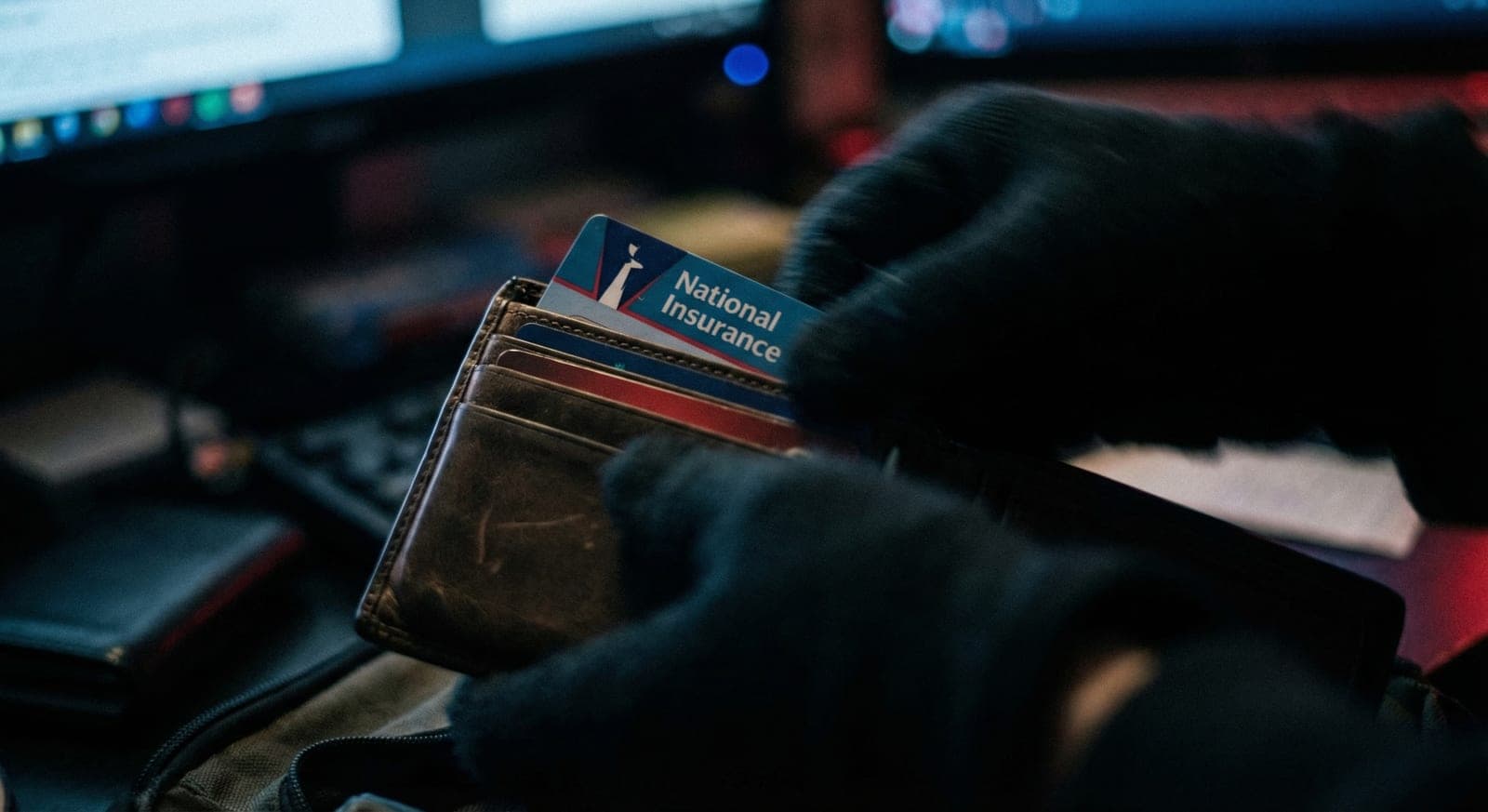 National Insurance card being stolen from wallet